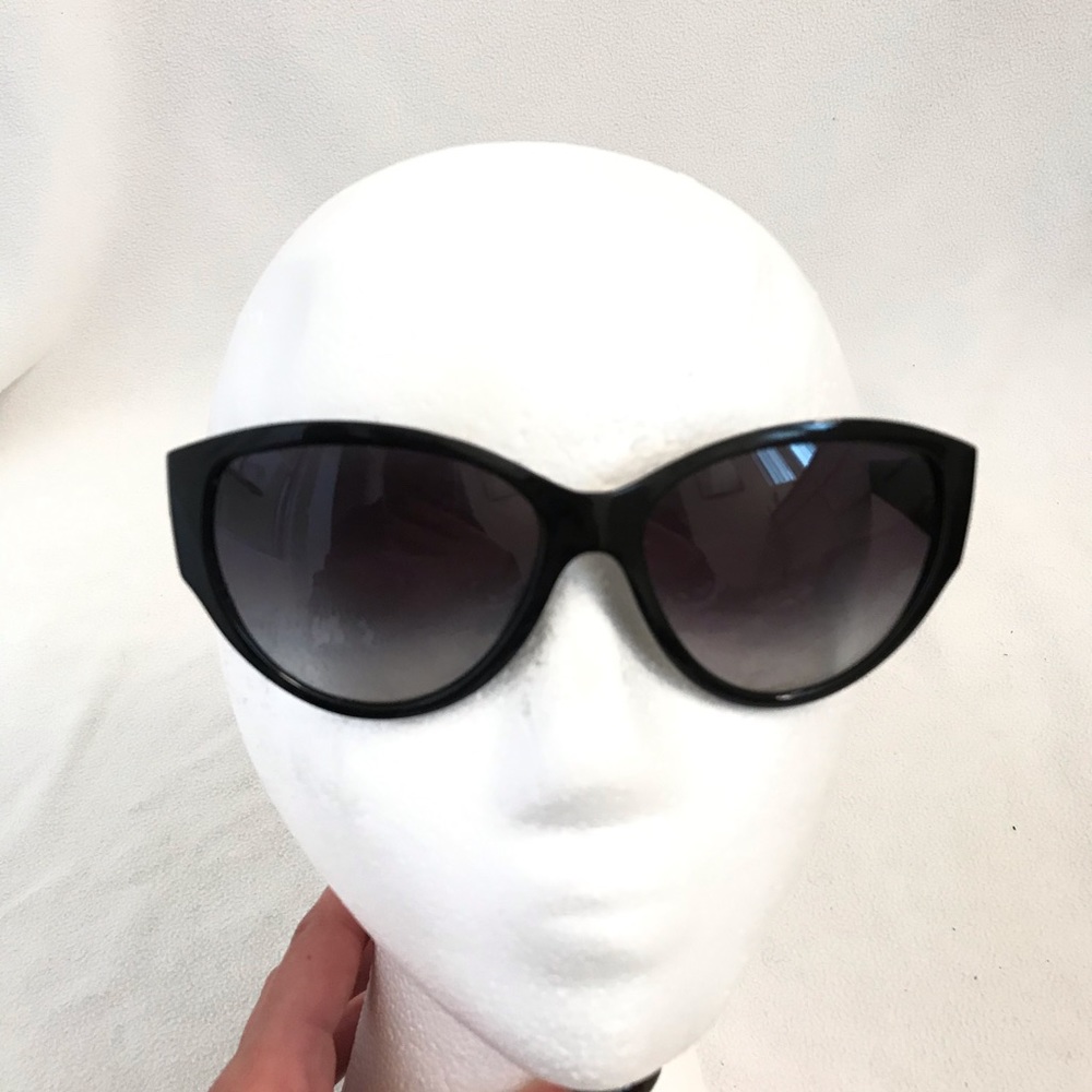 Dolce & Gabbana Cat eye sunglasses